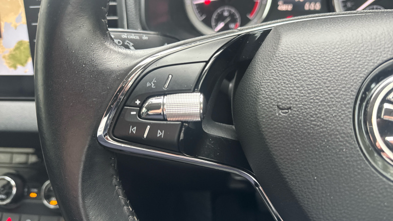 Skoda Karoq 1.5 TSI SE L 5dr DSG Petrol Estate